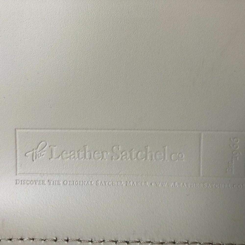 Real Leather satchel - Picture 2 of 4